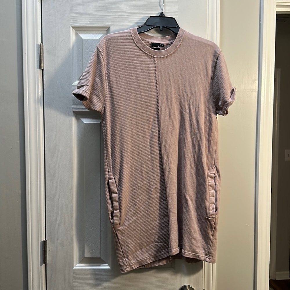 Tee shirt dress small